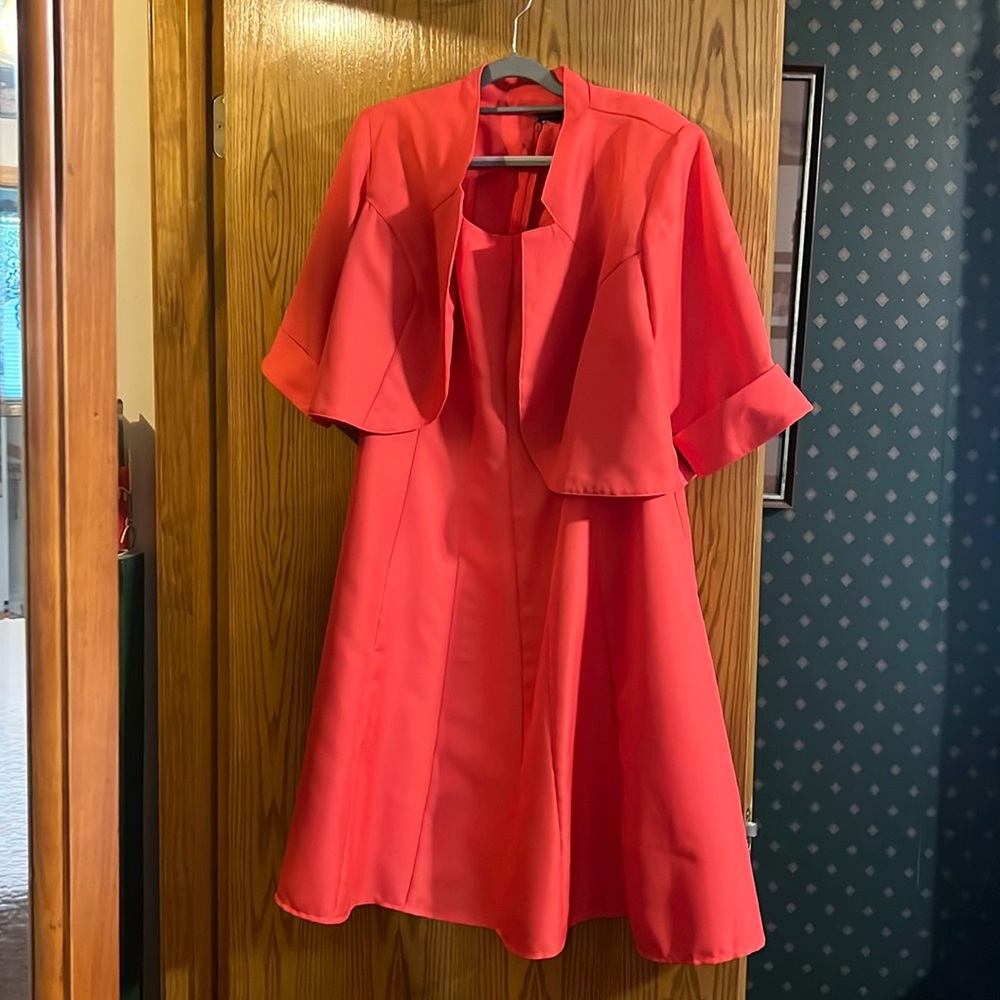 Roman’s dress with jacket size 18